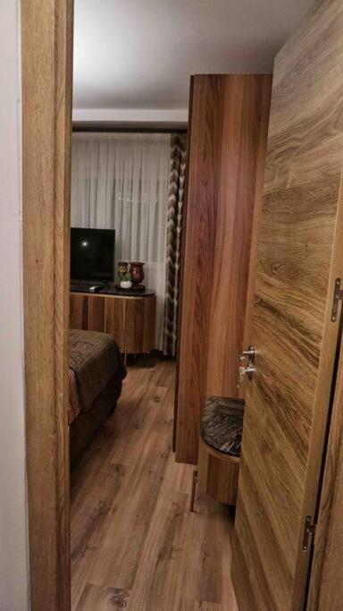 New Luxury 3-Bedroom Apartment Segovia Exteriör bild